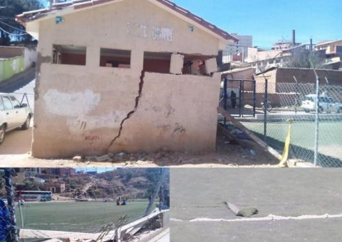 Obra construida con fondos de Evo Cumple en Sucre se cae a pedazos, cost� 120 mil d�lares