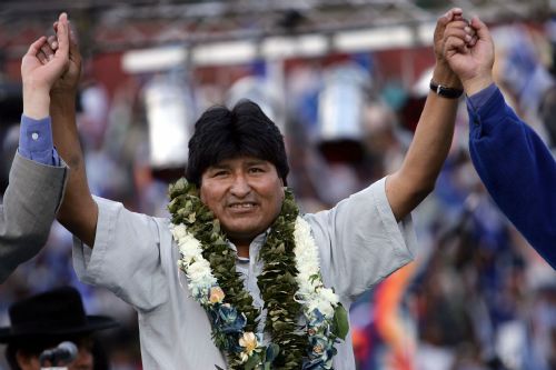 Evo Morales dice que llegaron para quedarse toda la vida